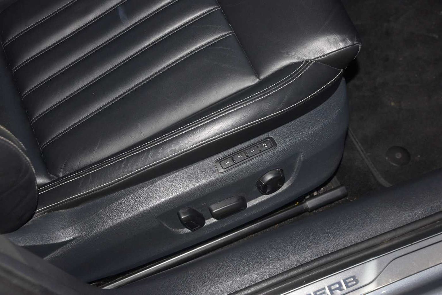 SKODA Superb Hatchback 1.5 TSI SE L 5dr DSG