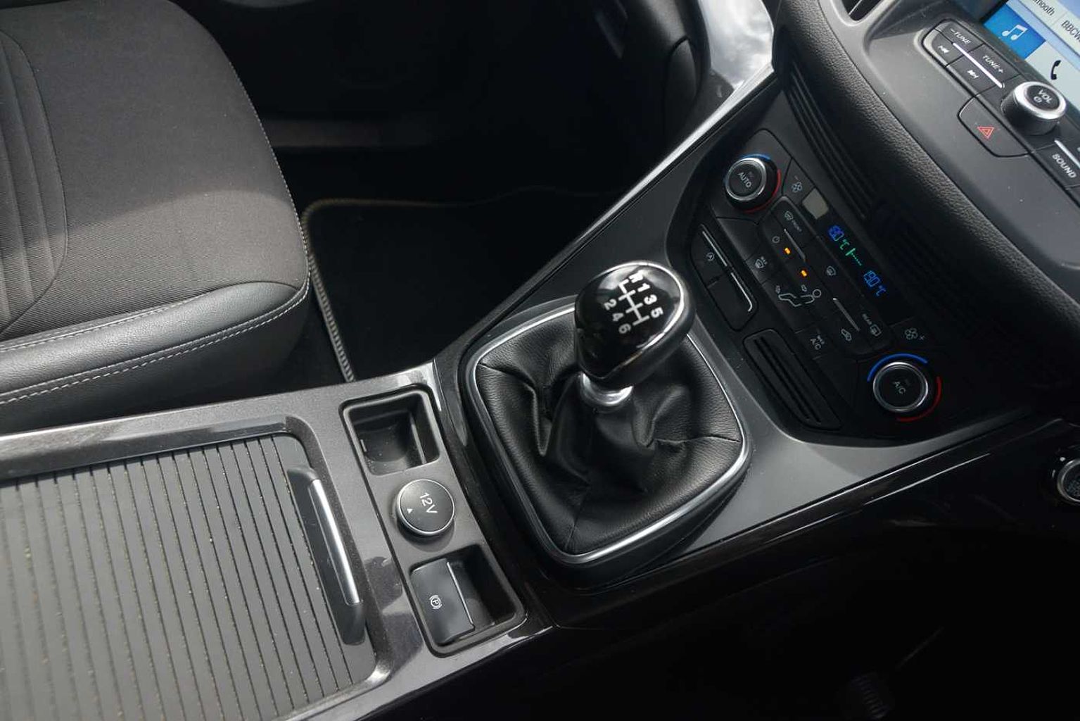 Ford Kuga 2.0 TDCi Titanium (150 PS) 5-Door MPV