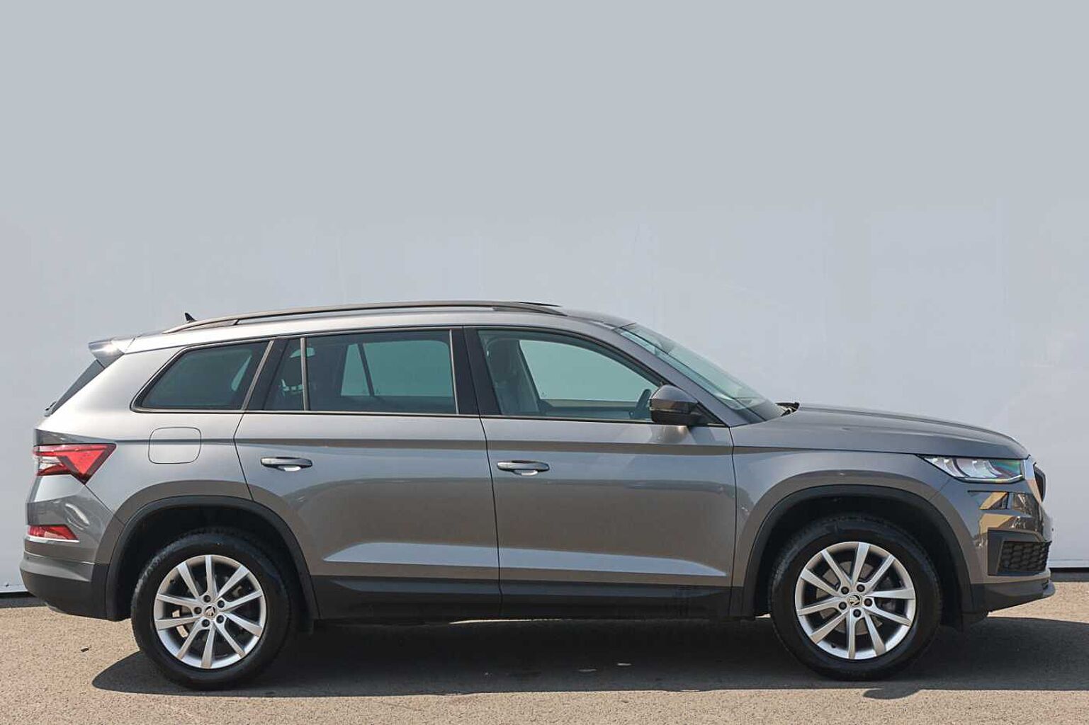 SKODA Kodiaq 1.5 TSI (150ps) SE (7 seats) ACT DSG SUV