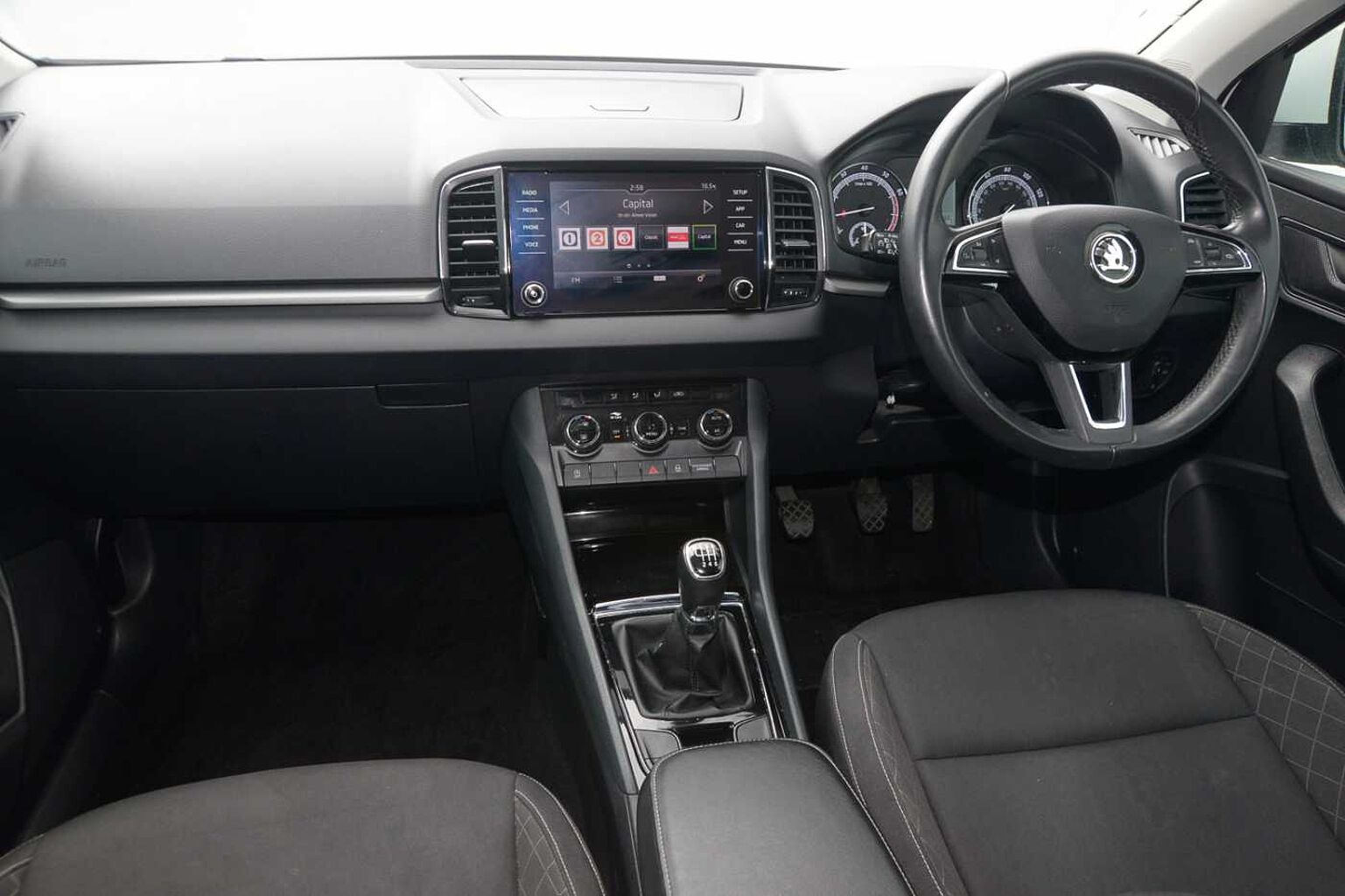 SKODA Karoq SUV 1.0 TSI (115ps) SE