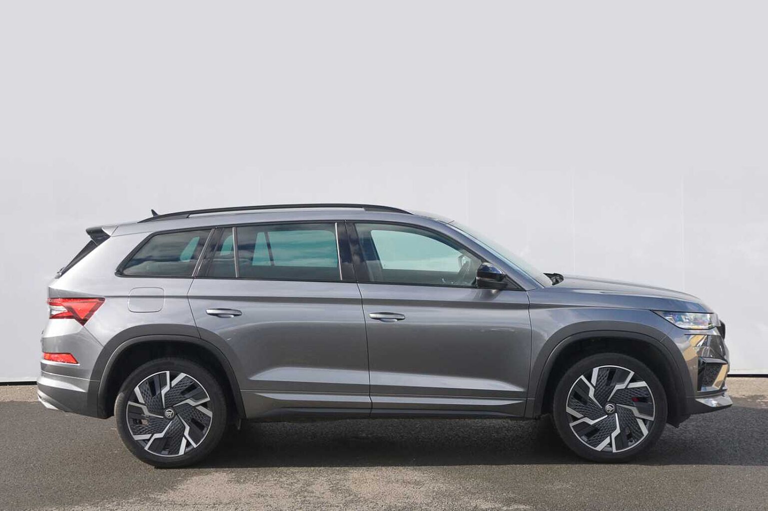 SKODA Kodiaq 2.0 TSI (244ps) 4X4 vRS (7 seats) DSG