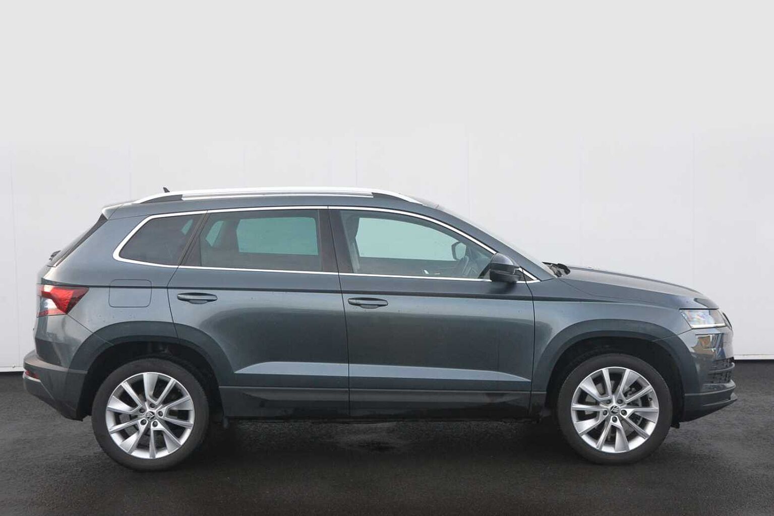 SKODA Karoq SUV 1.5 TSI (150ps) SE L