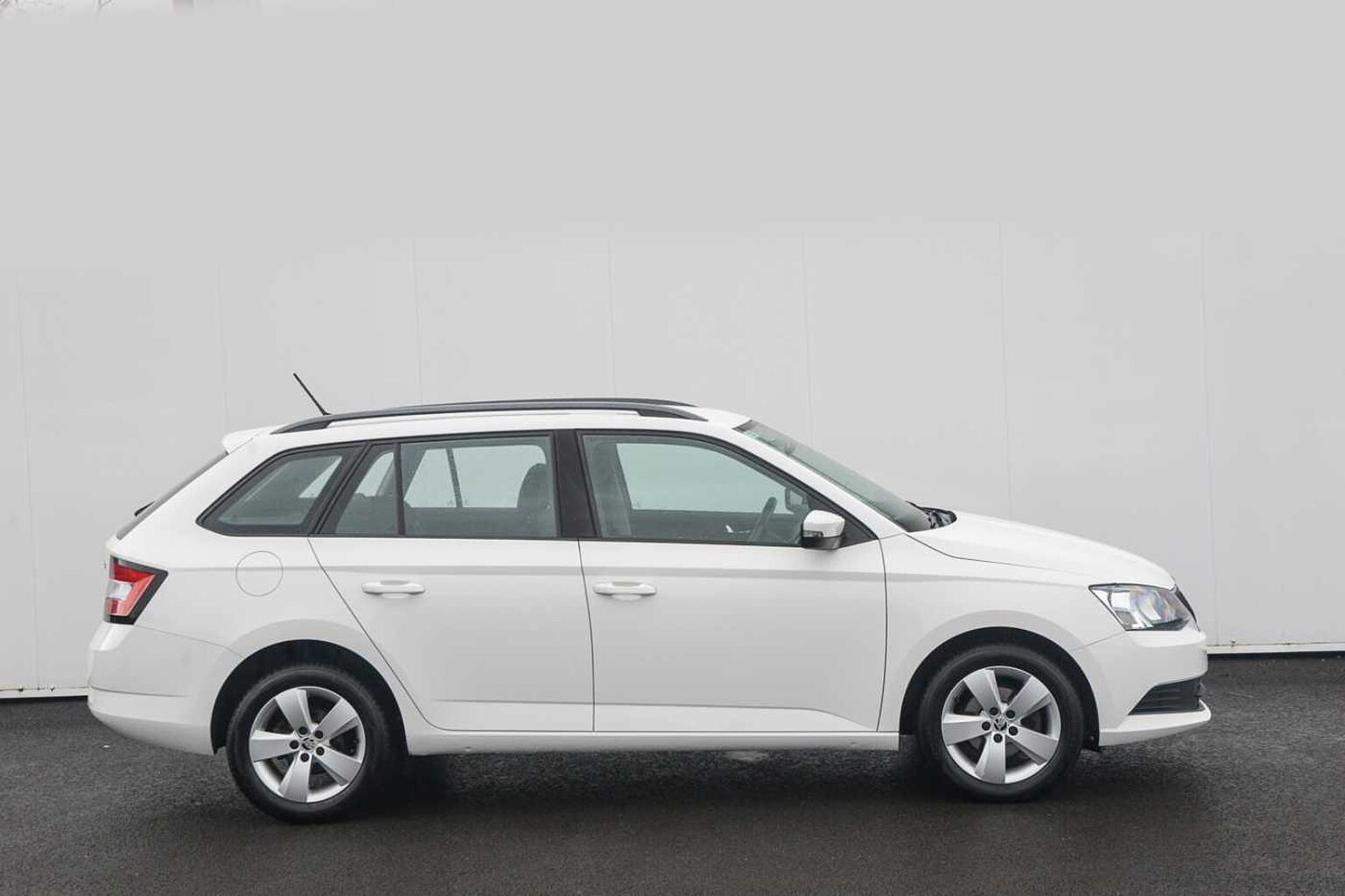 SKODA Fabia 1.2 TSI (90 BHP) SE S/S 5-Dr Estate