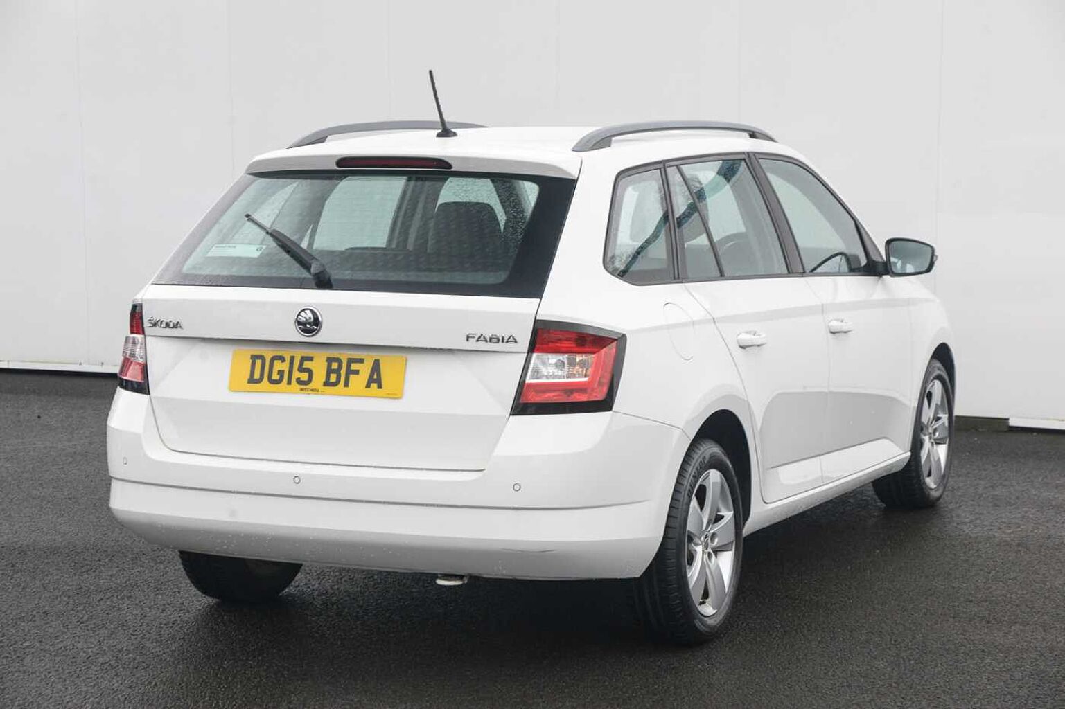 SKODA Fabia 1.2 TSI (90 BHP) SE S/S 5-Dr Estate