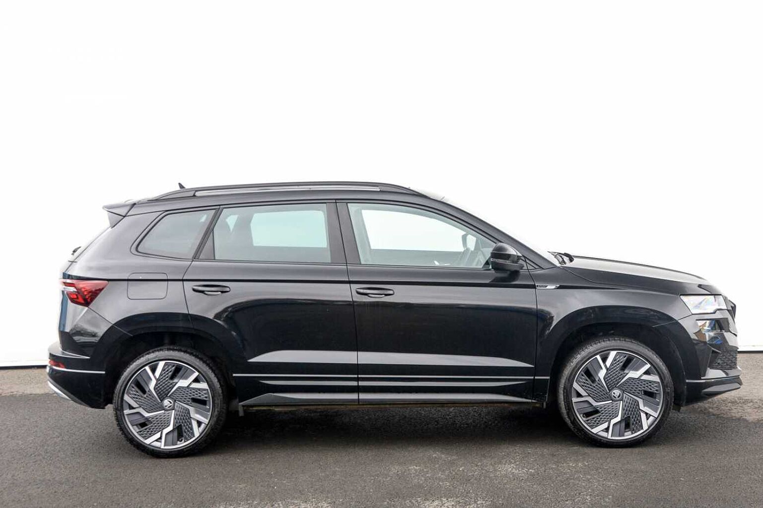 SKODA Karoq SUV 1.5 TSI (150ps) SportLine ACT
