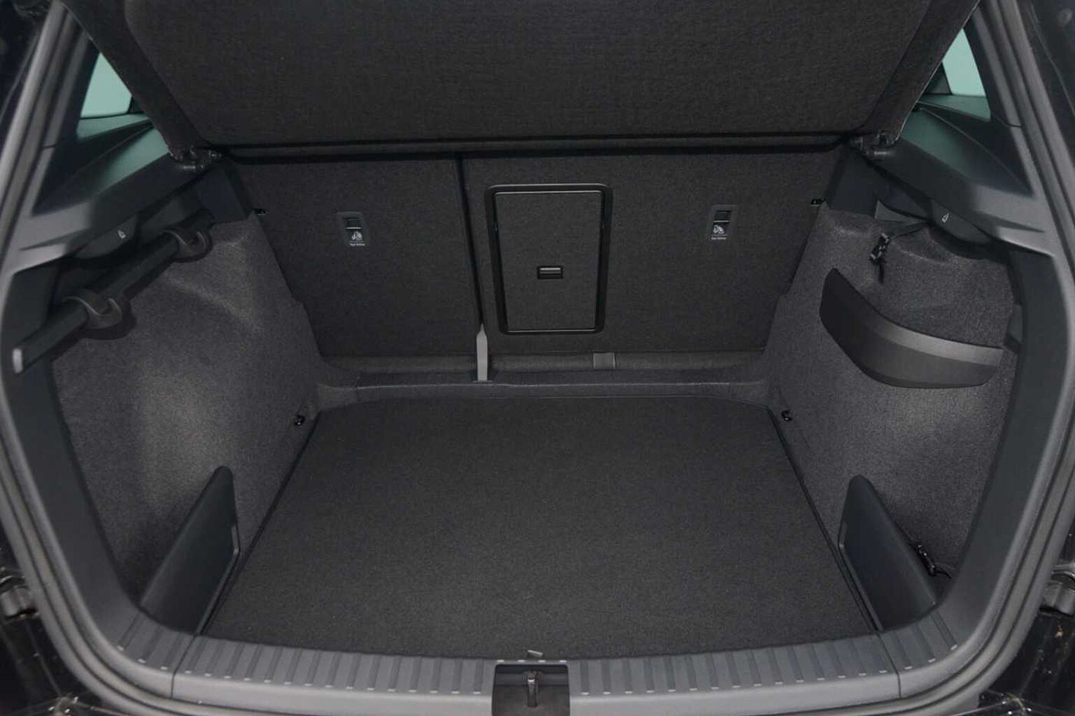 SKODA Karoq SUV 1.5 TSI (150ps) SportLine ACT