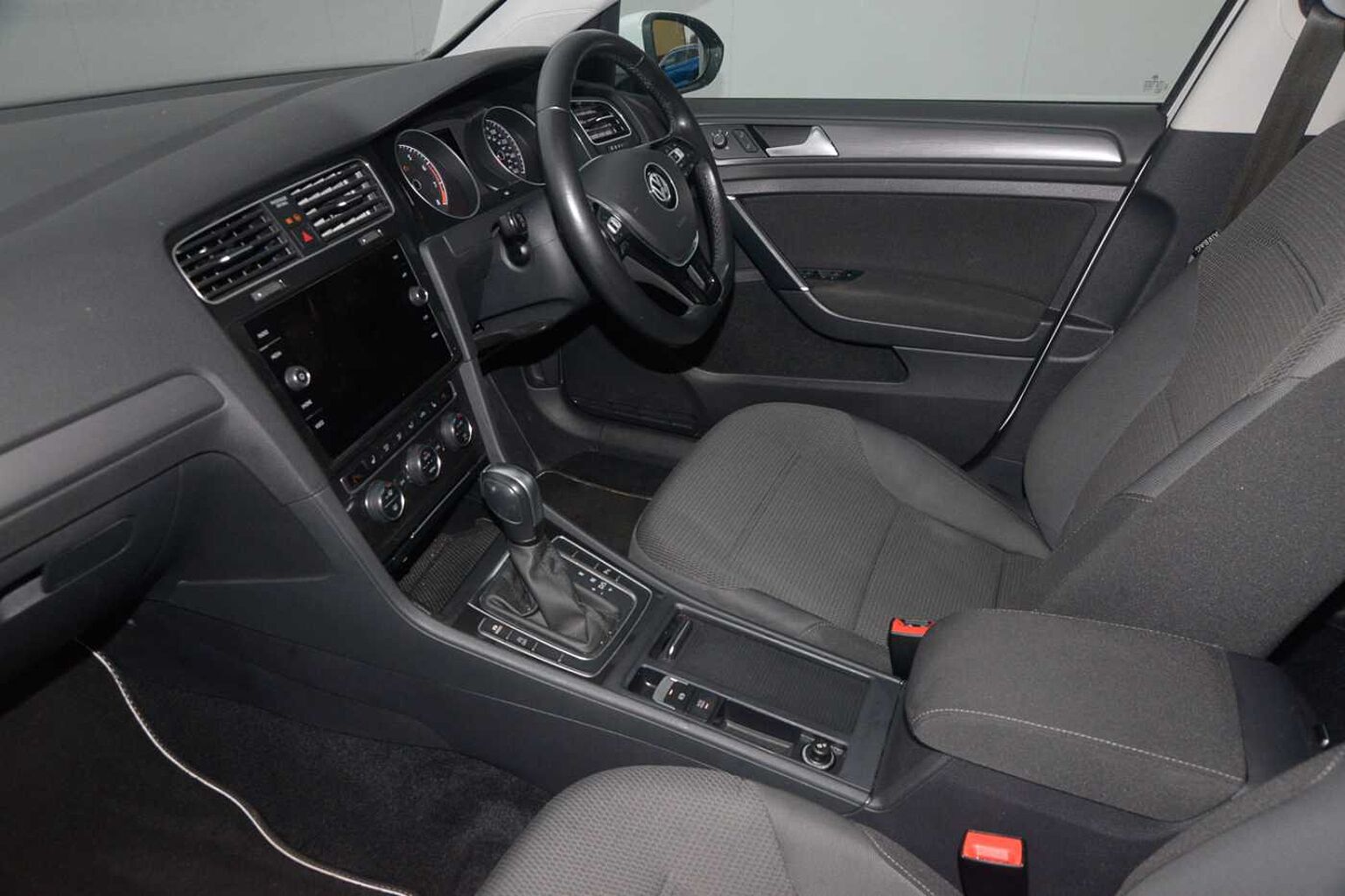 Volkswagen Golf MK7 Facelift 1.5 TSI (150ps) Match EVO Estate