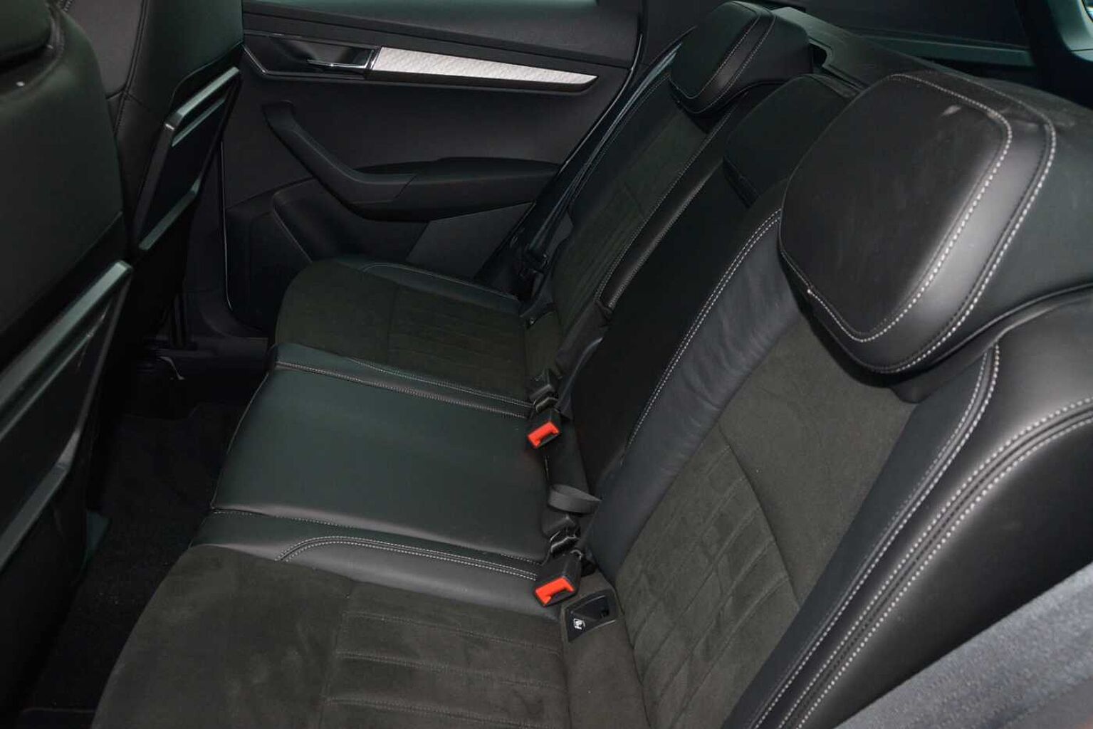 SKODA Karoq SUV 1.5 TSI (150ps) SE L ACT DSG