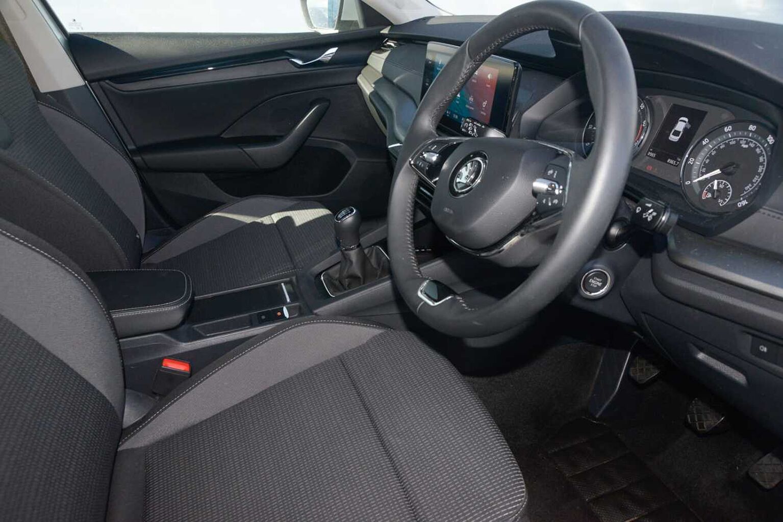 SKODA Octavia 1.0 TSI (110ps) SE