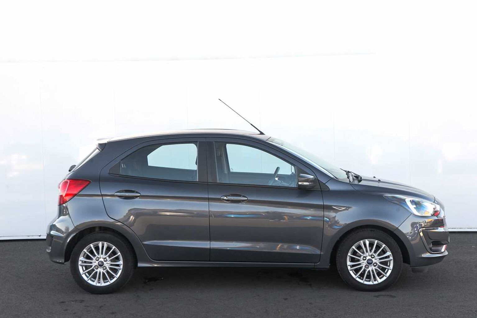 Ford Ka+ 1.2 Ti-VCT (70ps) Zetec Hatchback 5-Door