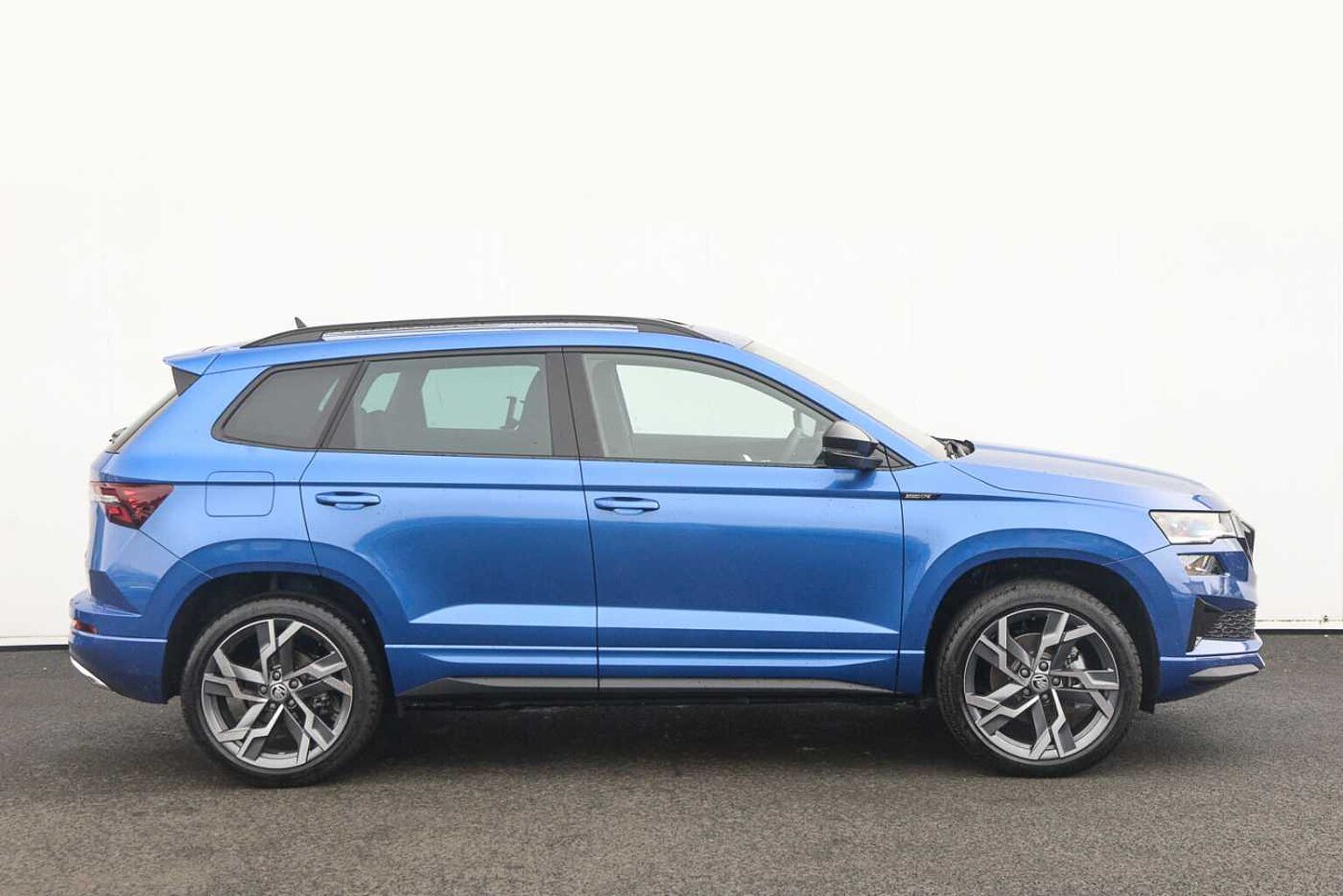 SKODA Karoq SUV 2.0 TSI (190ps) 4X4 SportLine DSG
