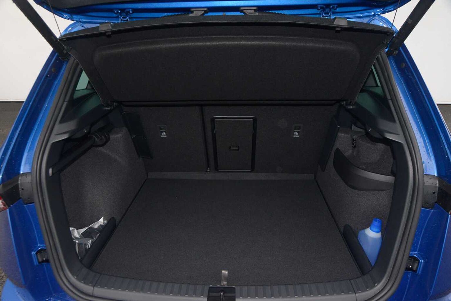 SKODA Karoq SUV 2.0 TSI (190ps) 4X4 SportLine DSG